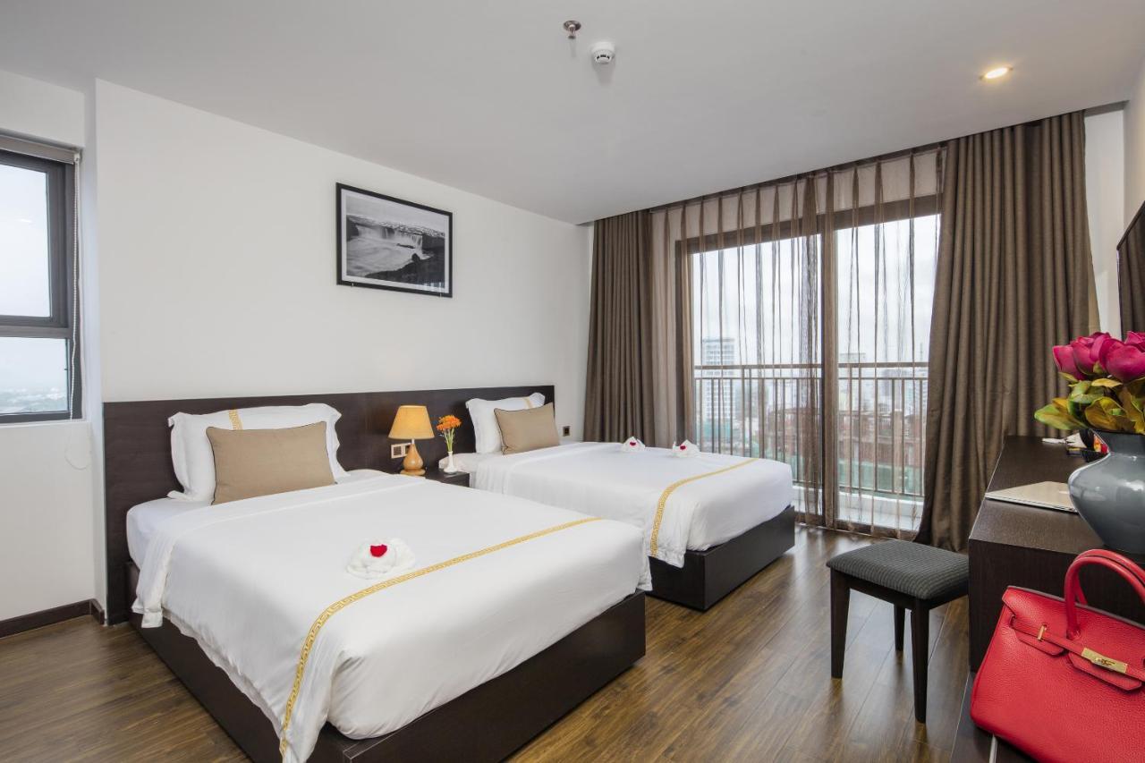 Meriton Hotel Nha Trang Exterior photo