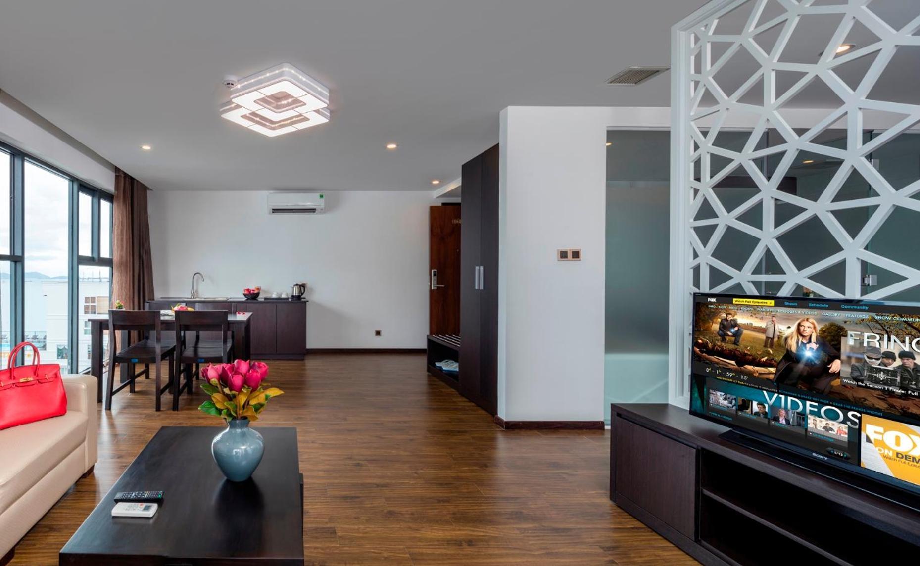 Meriton Hotel Nha Trang Exterior photo