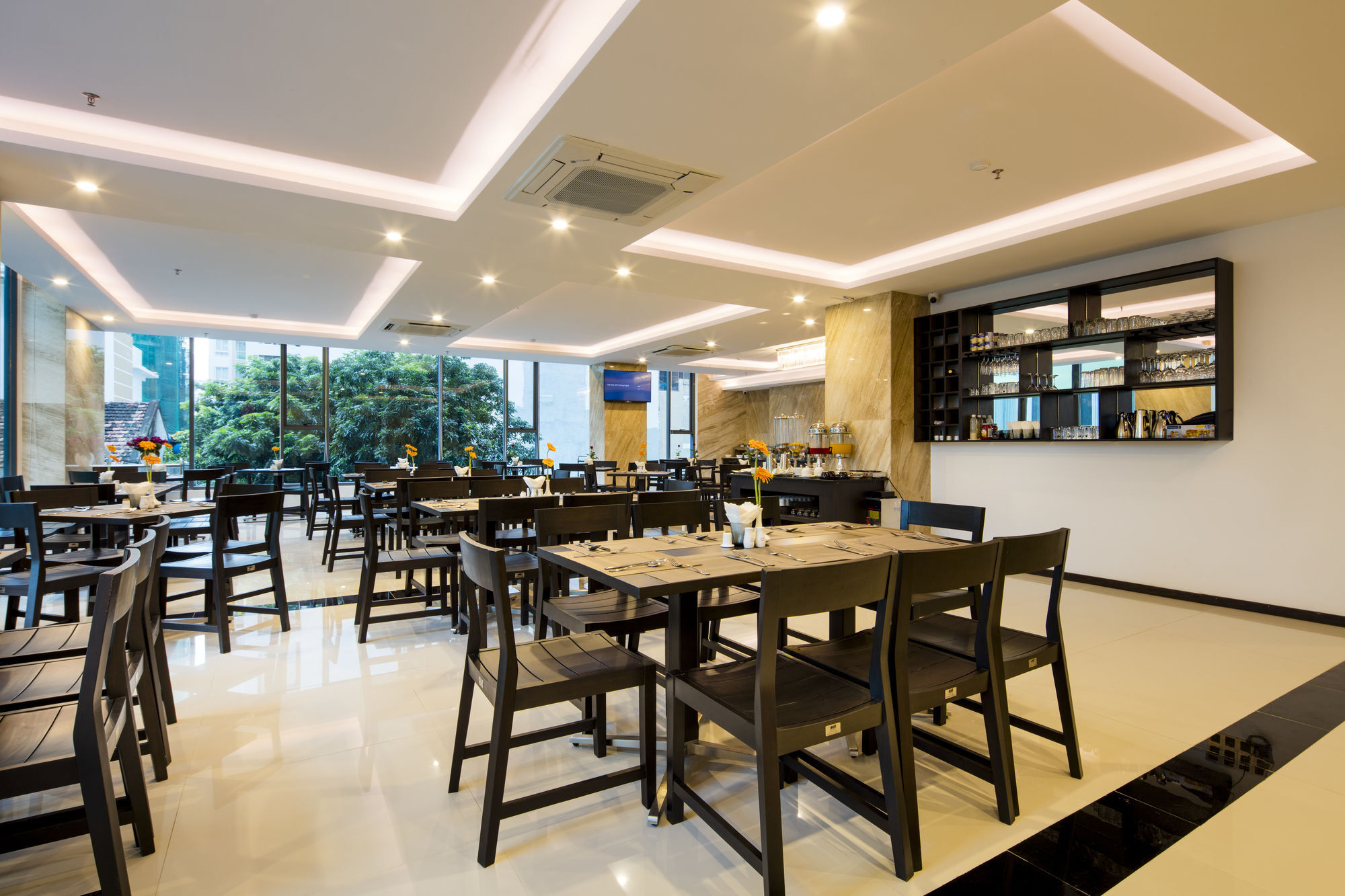 Meriton Hotel Nha Trang Exterior photo